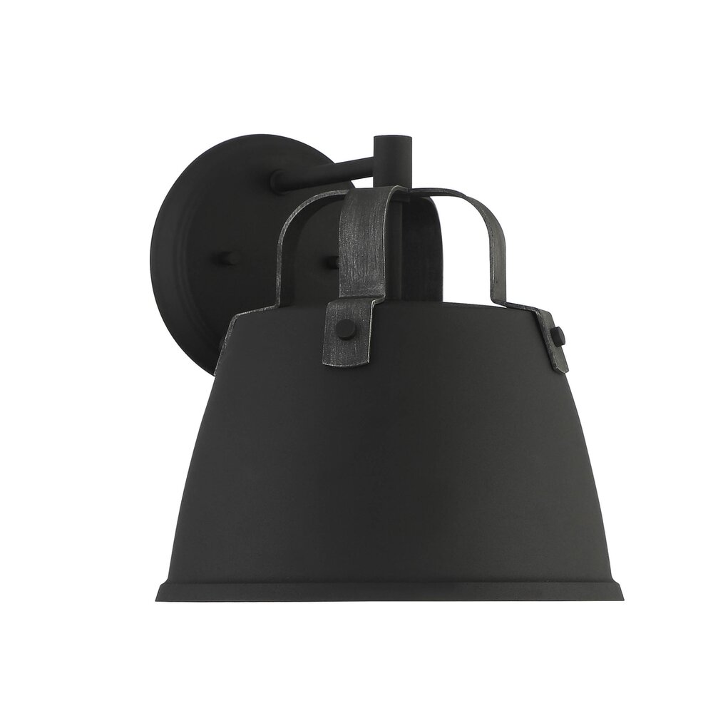 1 Light Wall Lantern in Black