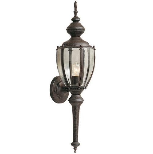 Exterior Wall Lantern in Rust patina with Clear