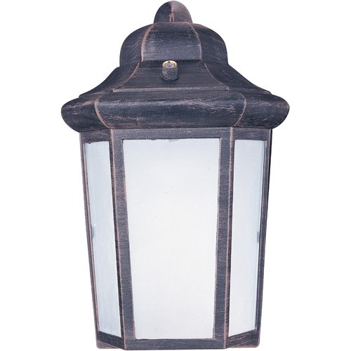 7 3/4" 1-Light Outdoor Wall Mount in Rust Patina