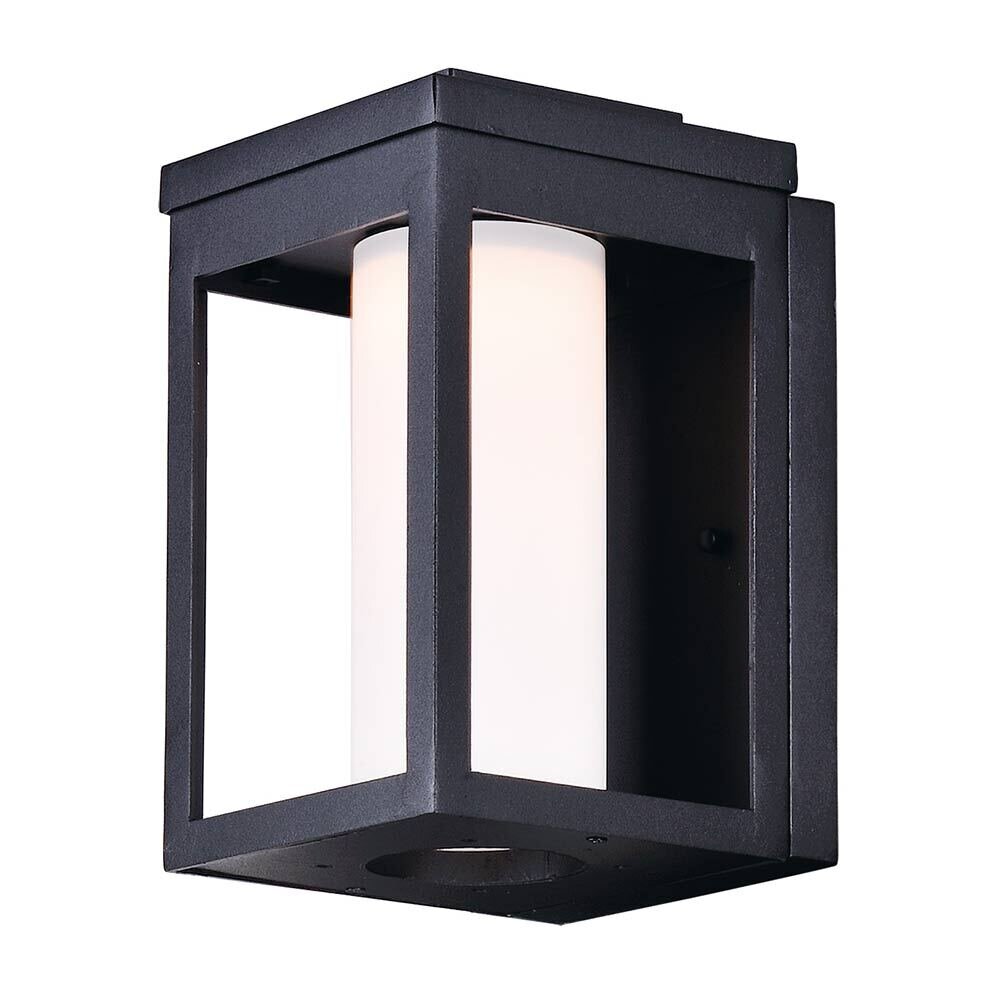 Outdoor LED Wall Sconce in Black