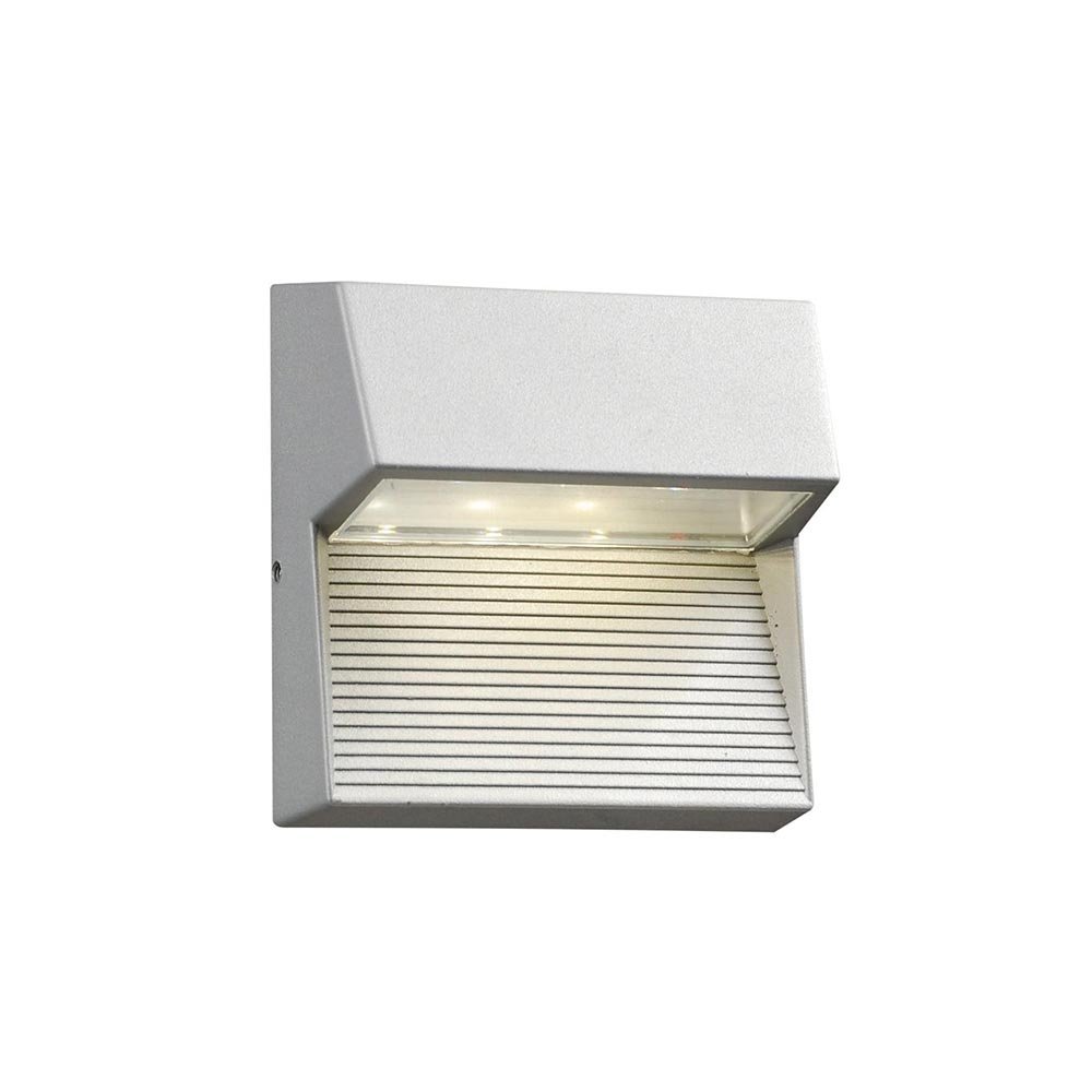 3 Light-LED Outdoor Fixture in Silver